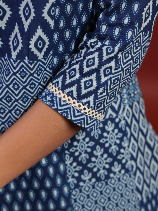 Women Printed Rayon Straight Kurta