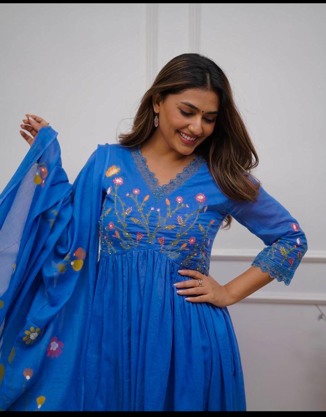 Cotton embroidered kurta pant with dupatta sets