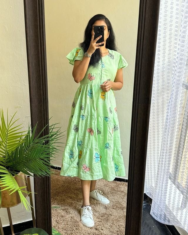 Women Cotton Green Embroidery Midi Dress
