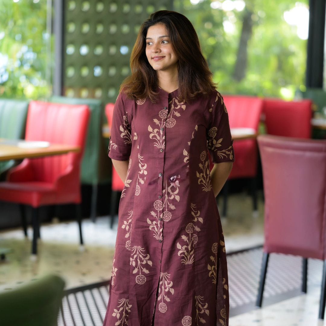 Women Cotton Brownish Maroon Kurta Pant set