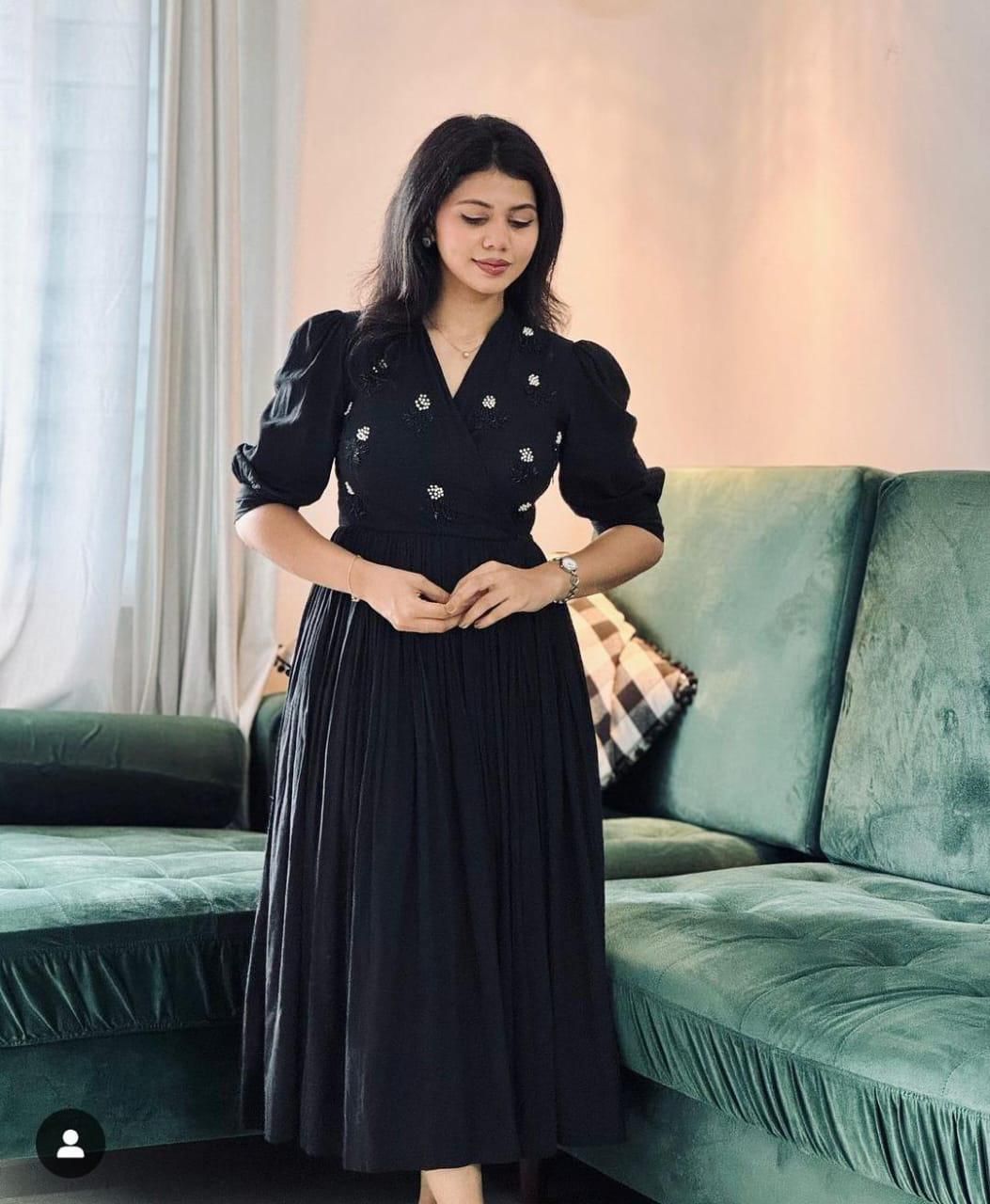 Women Cotton Black Midi Dress
