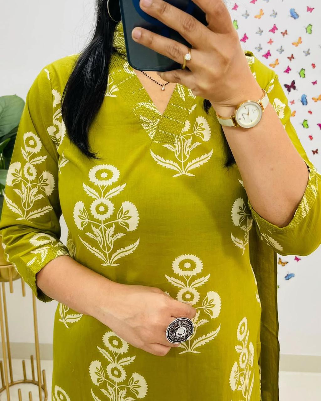 Royal Green Floral Kurta Pant and Dupatta Set