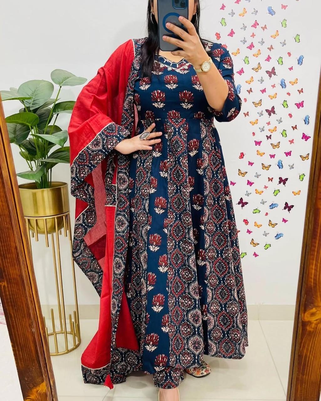 Muktanshh , Anarkali Set