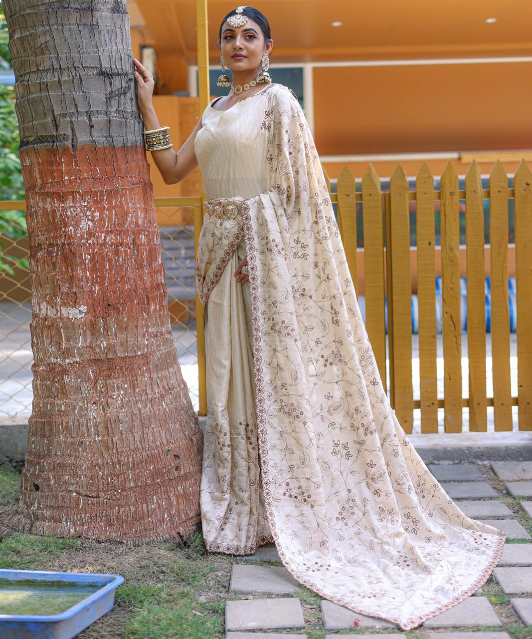Pure Soft Silk Saree With Beautiful Thread Handwork