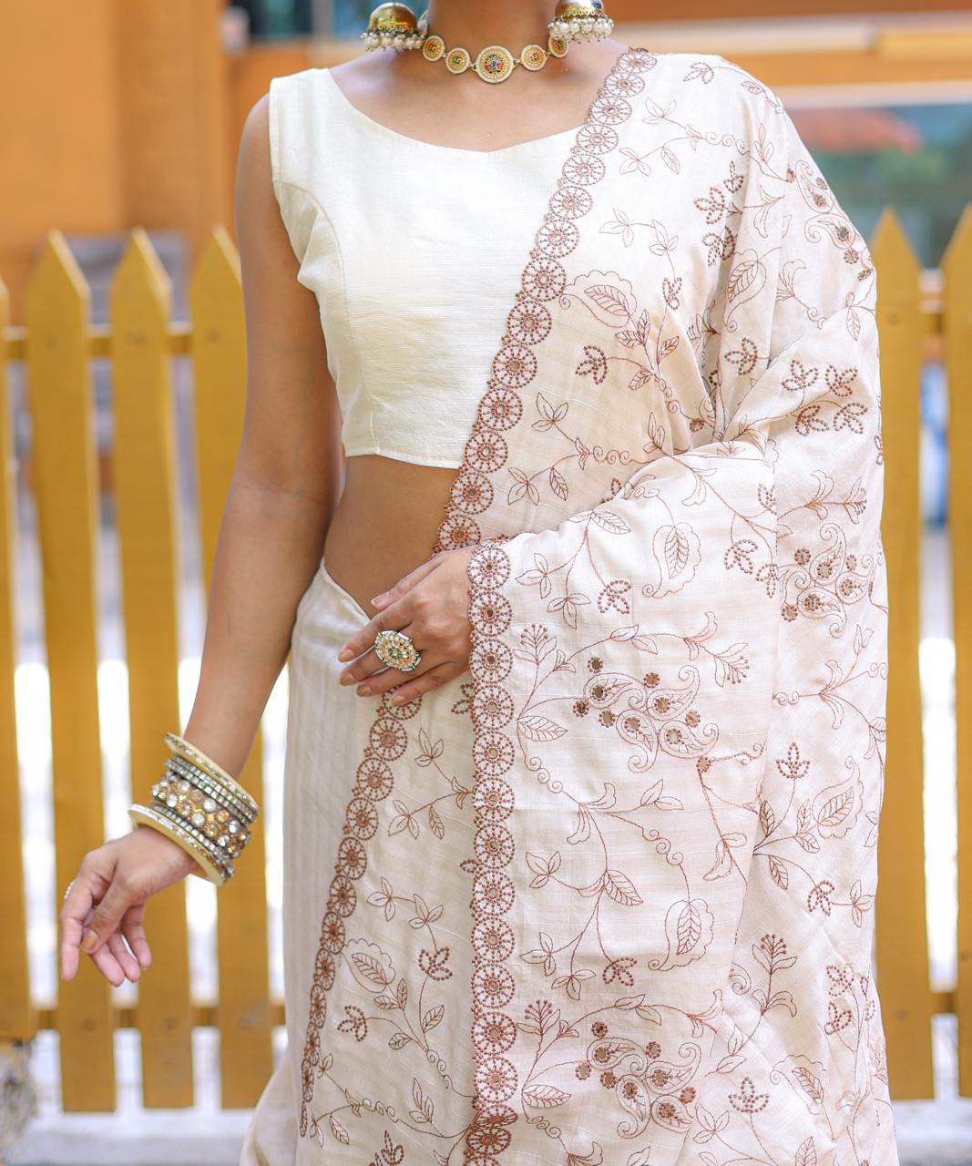 Pure Soft Silk Saree With Beautiful Thread Handwork