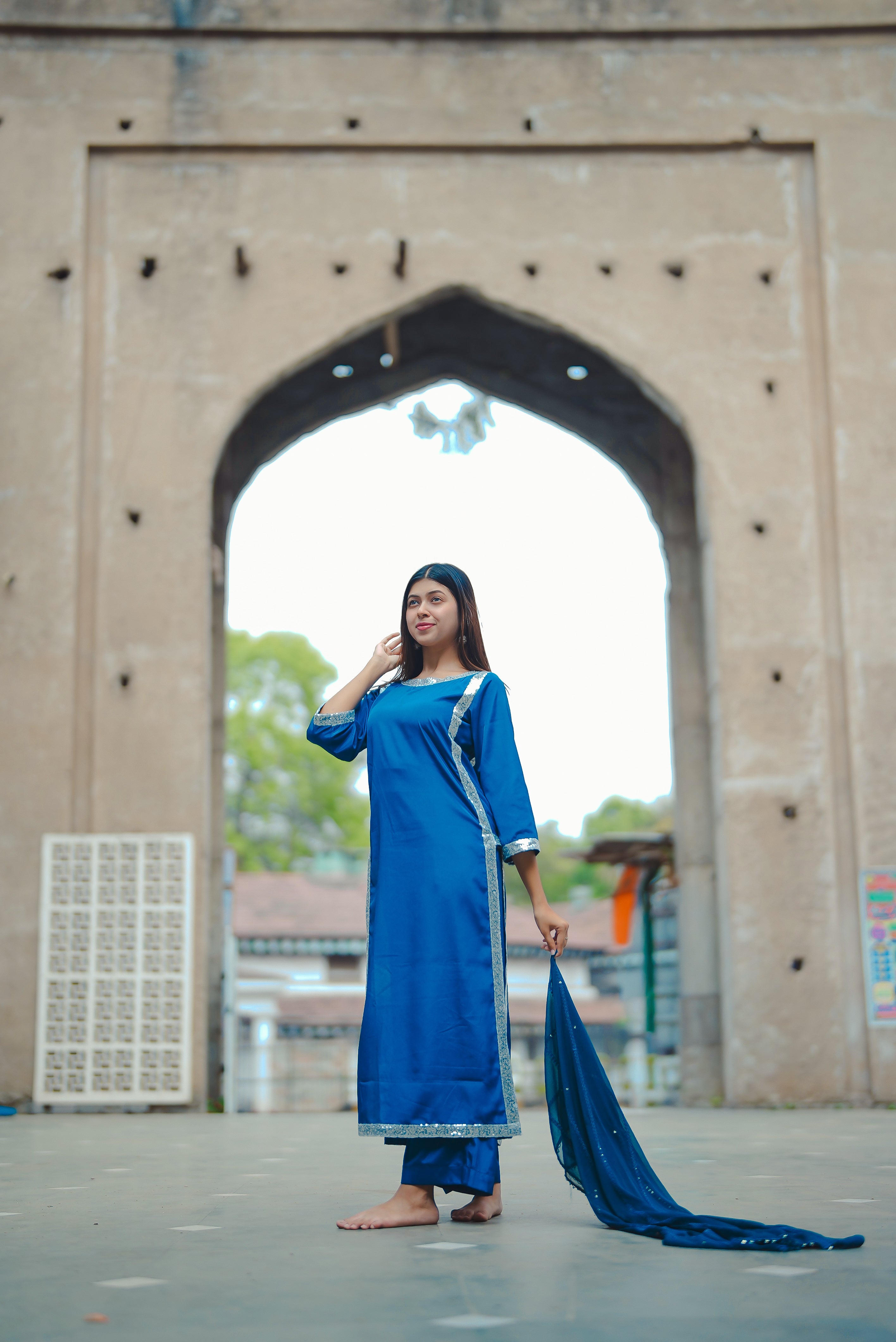 Hania Aamir Inspired Viral Suit Set With Dupatta