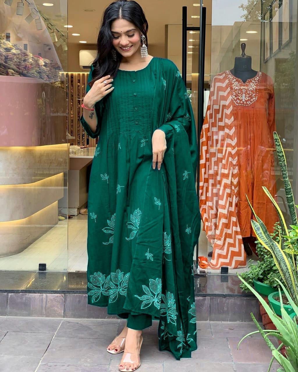 Latest Designer Beautiful Anarkali Style Cotton Kurti Set