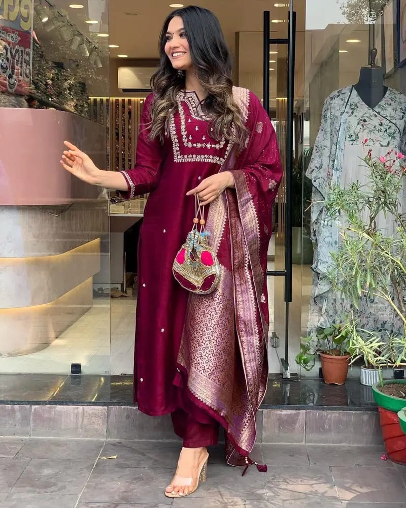 Women's Straight Heavy Embroidery Worked Kurta Pant and Dupatta set