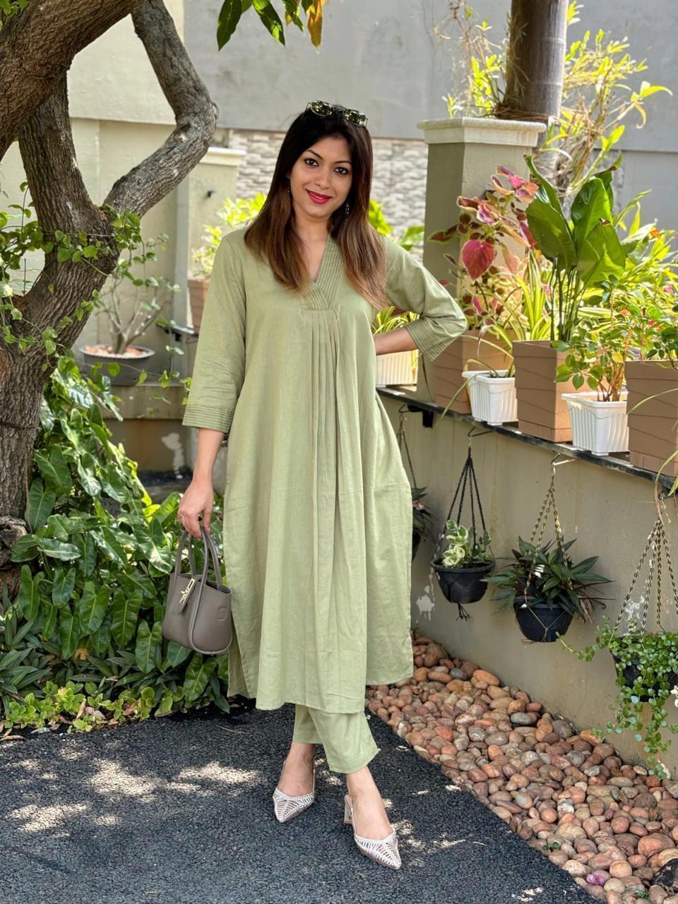 Women Pure Cotton Kurta Pant Set
