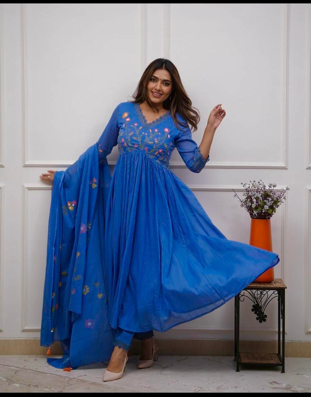 Cotton embroidered kurta pant with dupatta sets
