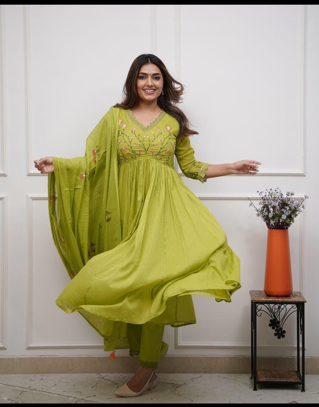 Cotton embroidered kurta pant with dupatta sets
