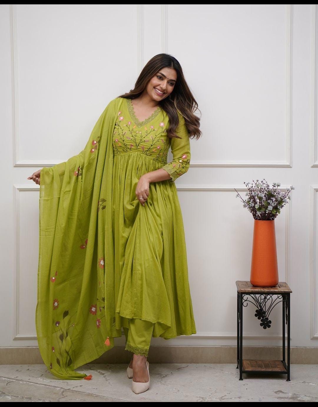 Cotton embroidered kurta pant with dupatta sets