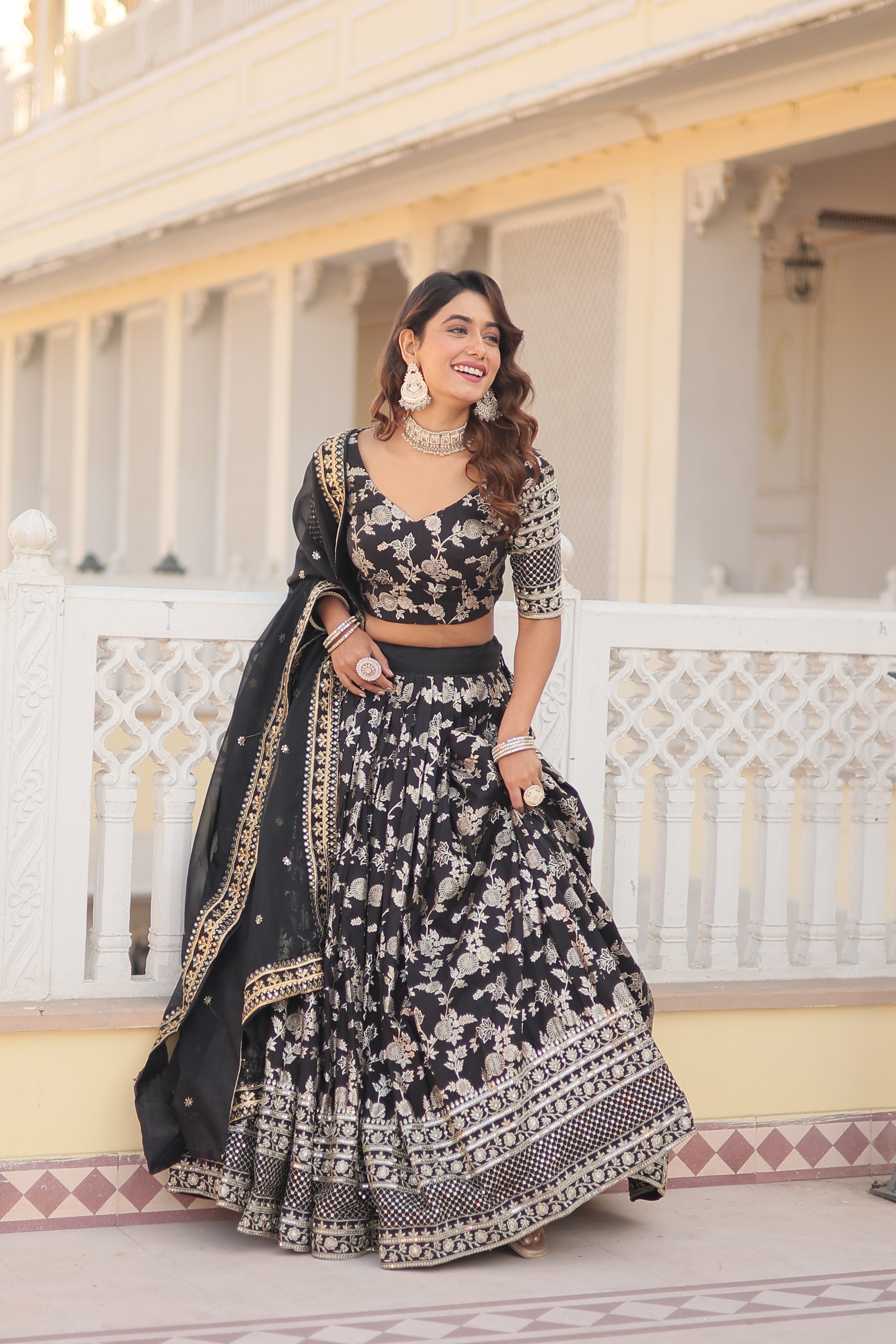 black lehanga set, embroidered lehanga, muktansh