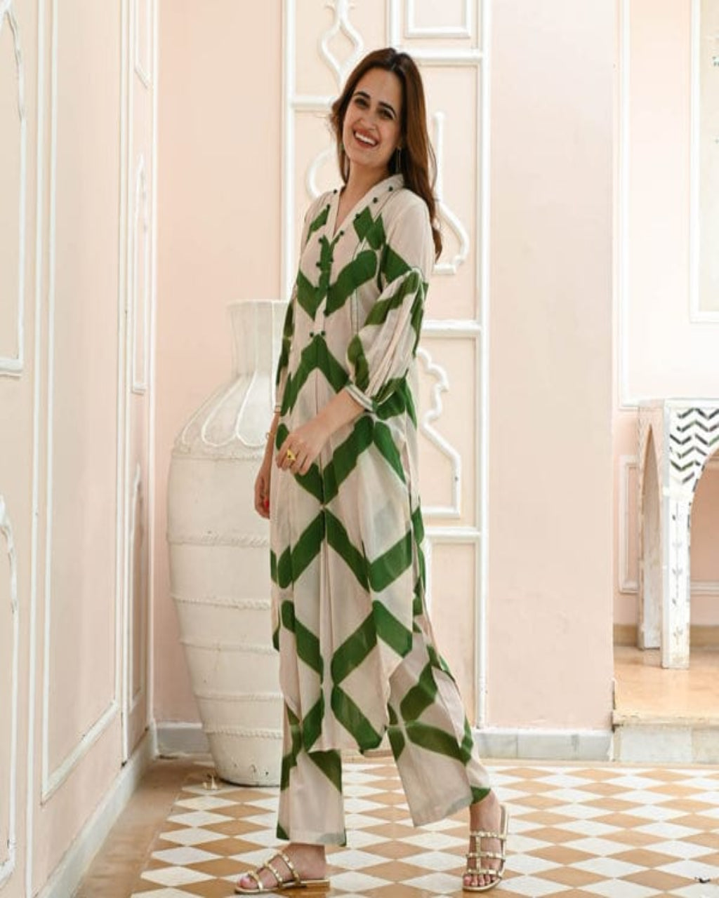 Beautiful Green Cotton Kurta Pant Set