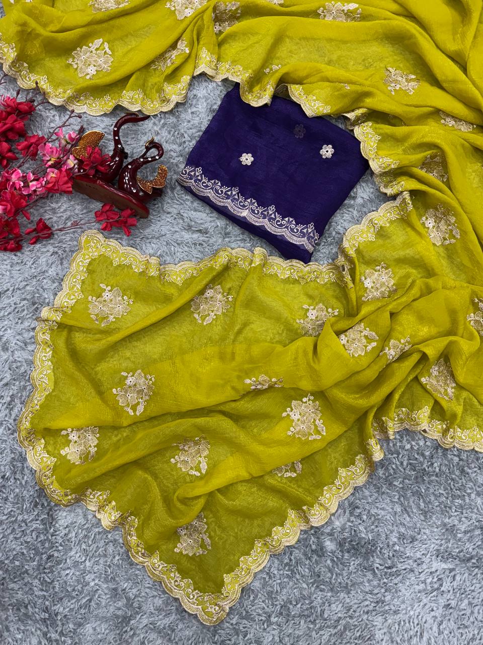 Stunning Designer Zari Saree